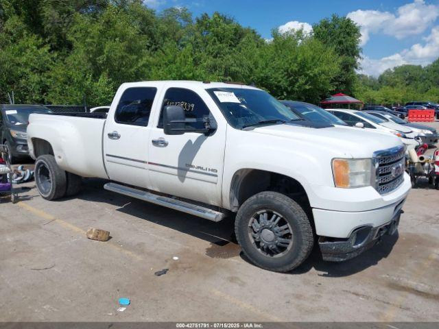  Salvage General Motors Sierra 3500HD