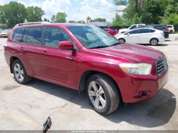  Salvage Toyota Highlander