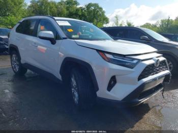  Salvage Toyota RAV4