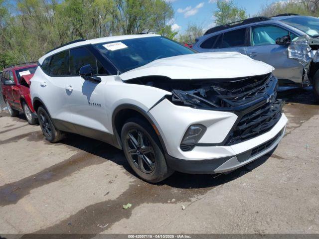  Salvage Chevrolet Blazer