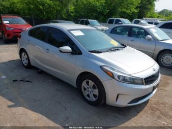  Salvage Kia Forte