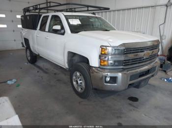  Salvage Chevrolet Silverado 2500