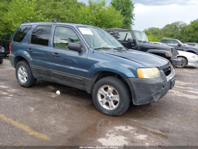  Salvage Ford Escape