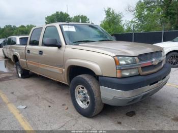  Salvage Chevrolet Silverado 2500