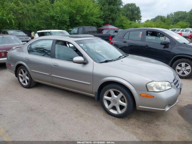  Salvage Nissan Maxima