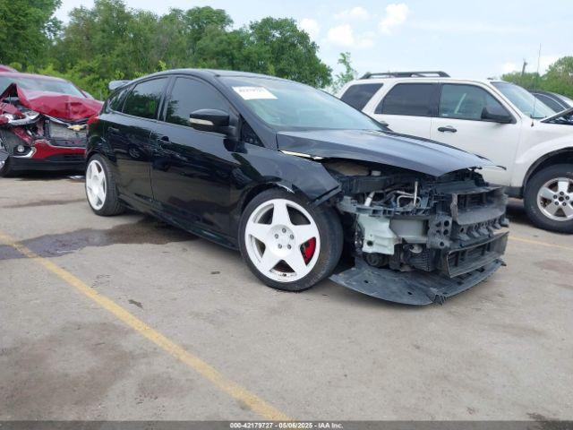  Salvage Ford Focus St
