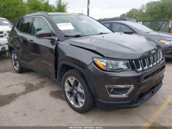  Salvage Jeep Compass