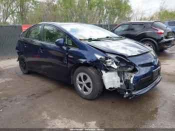  Salvage Toyota Prius
