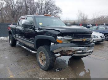  Salvage Chevrolet Silverado 2500