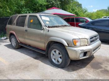  Salvage Nissan Pathfinder