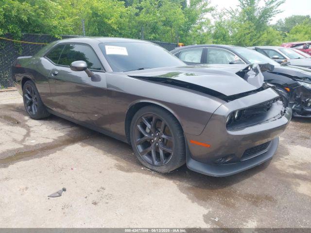  Salvage Dodge Challenger