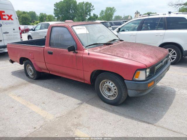  Salvage Toyota Pickup