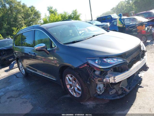  Salvage Chrysler Pacifica