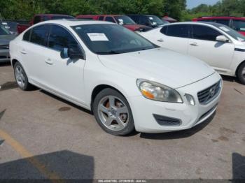  Salvage Volvo S60