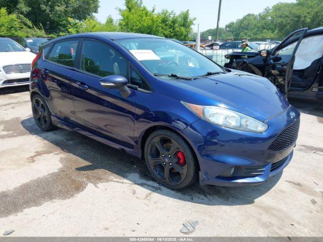  Salvage Ford Fiesta