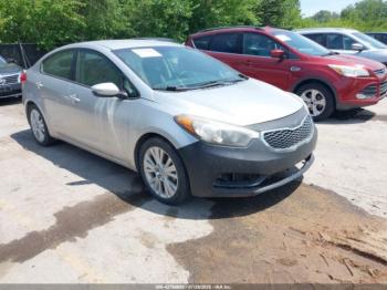  Salvage Kia Forte
