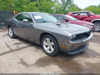  Salvage Dodge Challenger