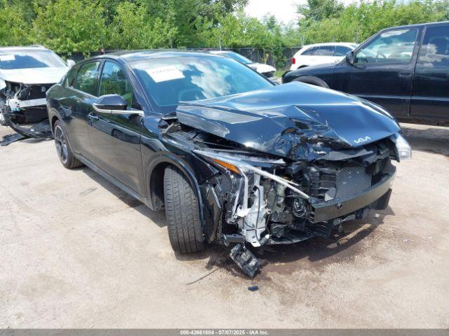  Salvage Kia K4
