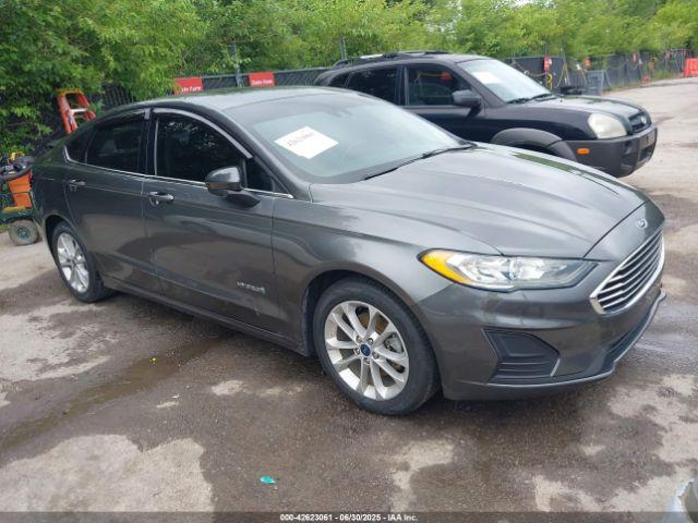  Salvage Ford Fusion