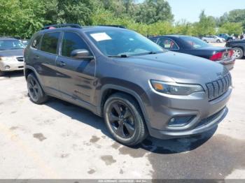  Salvage Jeep Cherokee