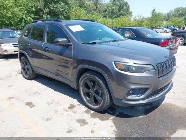  Salvage Jeep Cherokee