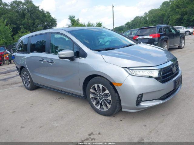  Salvage Honda Odyssey