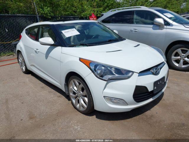  Salvage Hyundai VELOSTER
