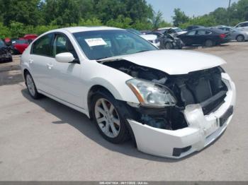  Salvage Nissan Maxima