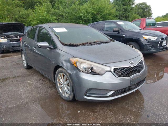  Salvage Kia Forte