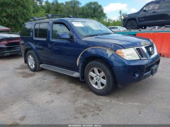  Salvage Nissan Pathfinder