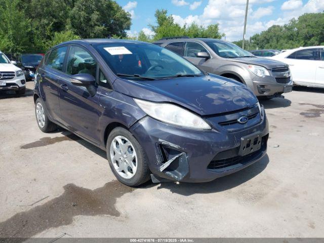  Salvage Ford Fiesta