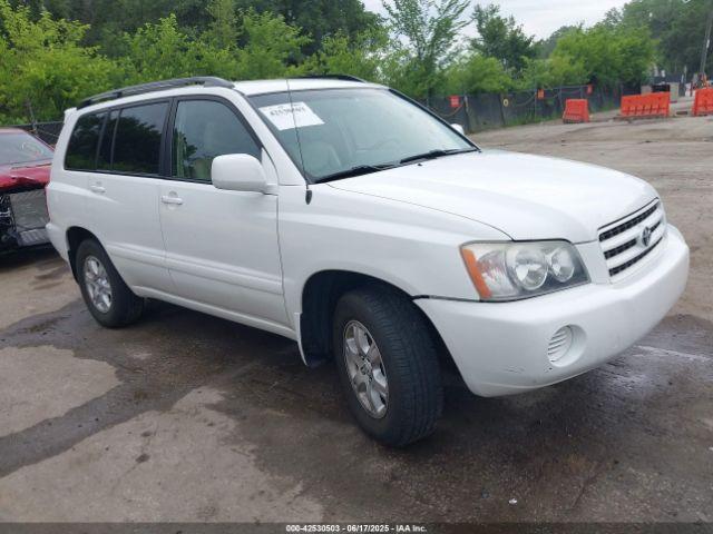  Salvage Toyota Highlander