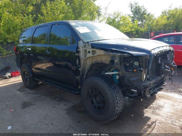  Salvage Toyota Sequoia