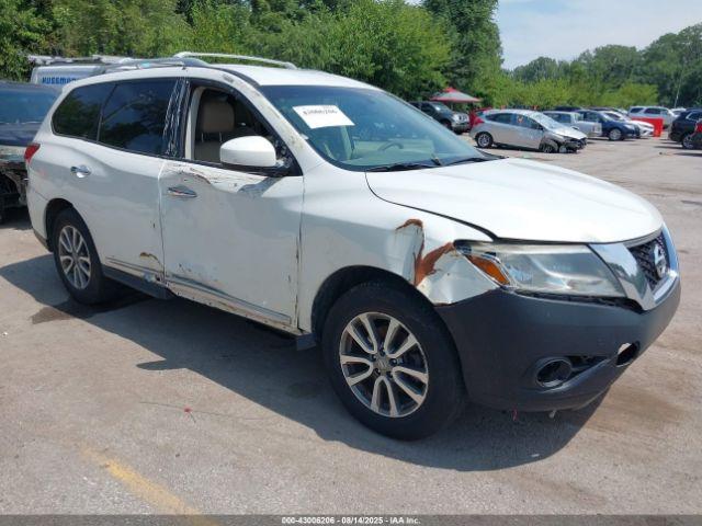  Salvage Nissan Pathfinder