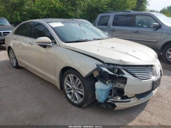  Salvage Lincoln MKZ Hybrid