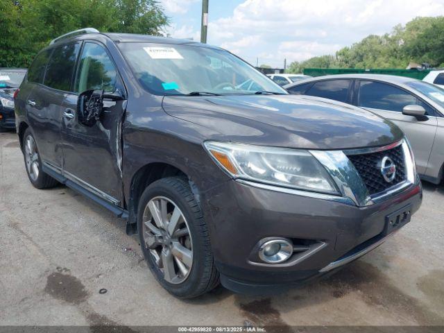  Salvage Nissan Pathfinder