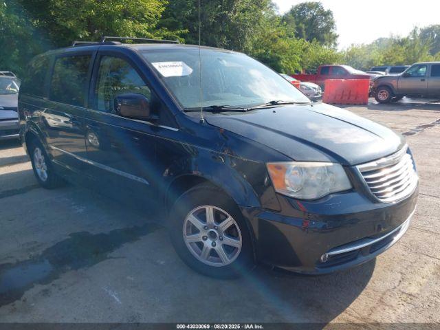  Salvage Chrysler Town & Country