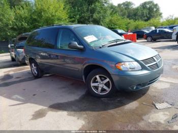  Salvage Dodge Grand Caravan