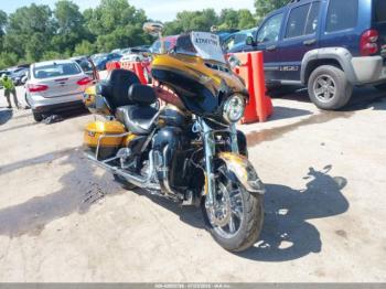  Salvage Harley-Davidson Flhtkse