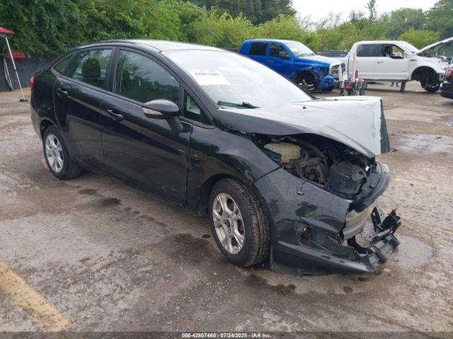  Salvage Ford Fiesta