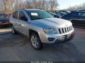  Salvage Jeep Compass