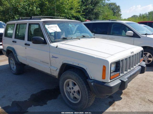  Salvage Jeep Cherokee