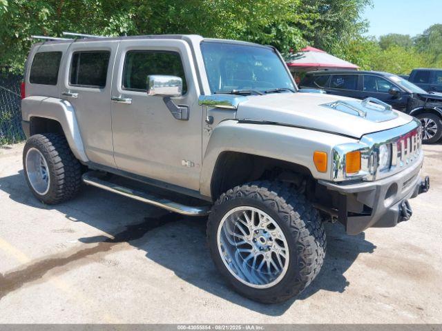  Salvage HUMMER H3 Suv