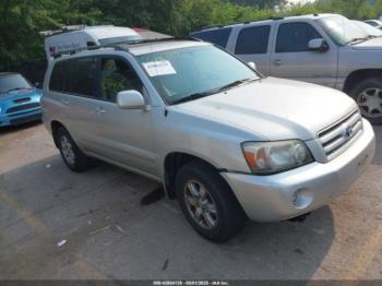  Salvage Toyota Highlander