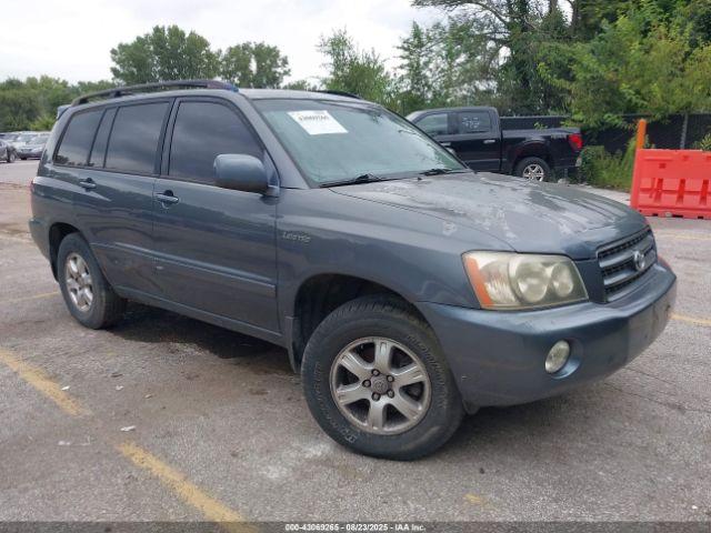  Salvage Toyota Highlander