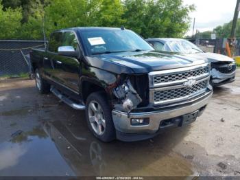 Salvage Chevrolet Silverado 1500