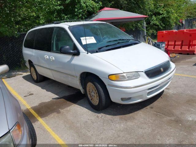  Salvage Chrysler Town & Country