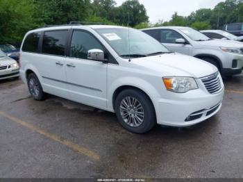  Salvage Chrysler Town & Country