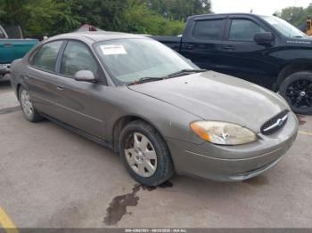  Salvage Ford Taurus