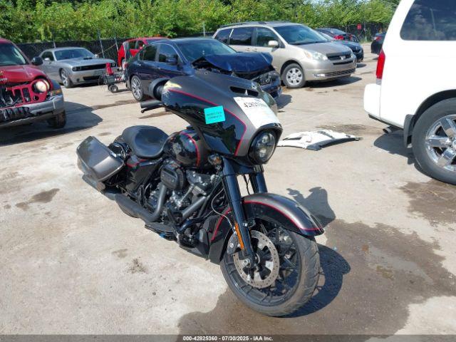  Salvage Harley-Davidson Flhxs